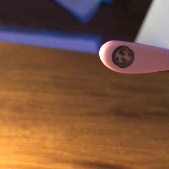 GUCCI PINK SUNGLASSES BRAND NEW! No scratches! I love them they are a super sale - Picture 10 of 11